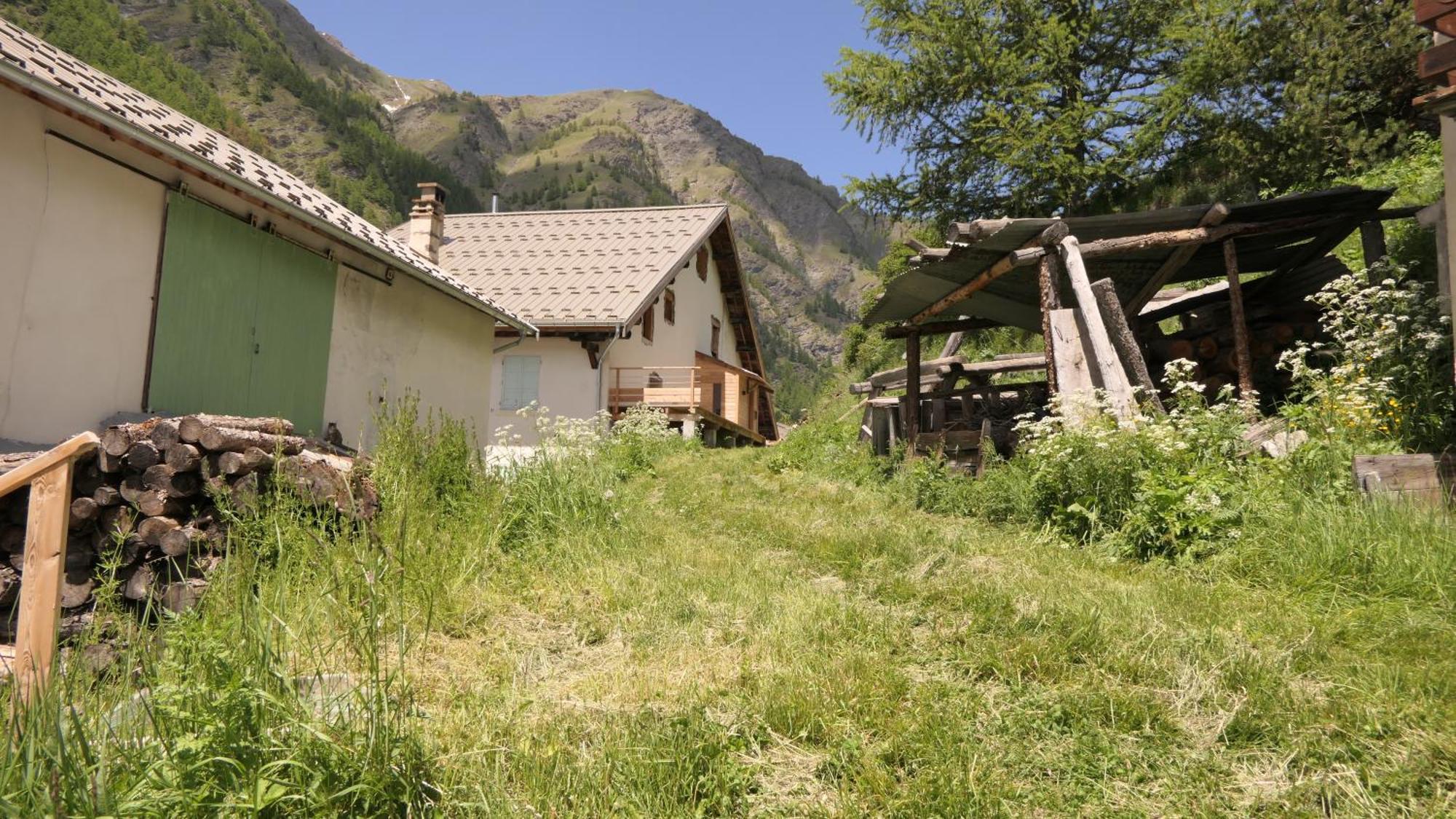 Le Grenier Du Roux Apartment Abries Exterior photo